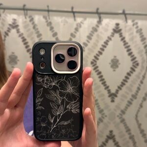 White and Black Protective iPhone 17 Pro Case